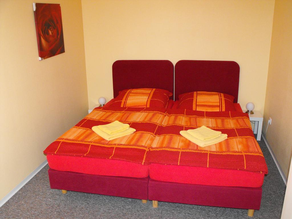 Pension Fürst Borwin Markgrafenheide Habitación foto